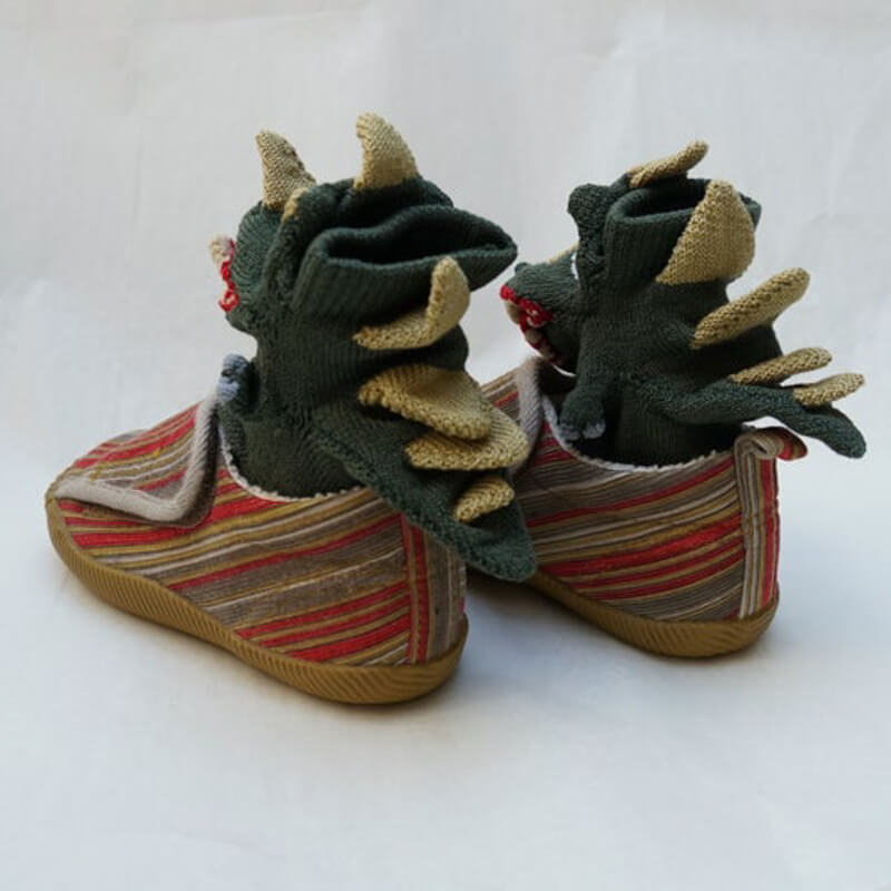 Animal socks, godzilla